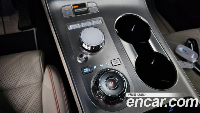 Genesis GV70 3.5T Gasoline AWD 2025 — фото 9