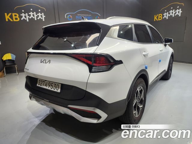 Kia Sportage (V) Diesel 2.0 2WD Prestige 2022 — фото 2