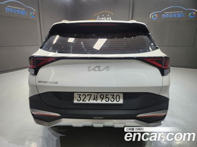 Kia Sportage (V) Diesel 2.0 2WD Prestige 2022 — фото 4