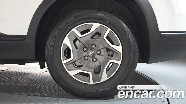 Hyundai Santa Fe HEV 1.6 2WD Exclusive 2022 — фото 21