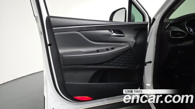 Hyundai Santa Fe HEV 1.6 2WD Exclusive 2022 — фото 24