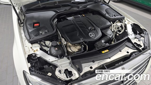 Mercedes-Benz E-Class (W213) E220d 4MATIC Exclusive 2019 — фото 6