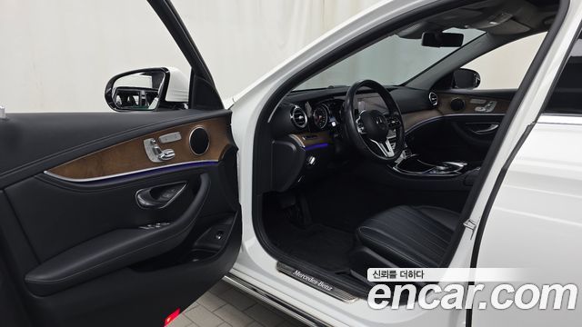 Mercedes-Benz E-Class (W213) E220d 4MATIC Exclusive 2019 — фото 10