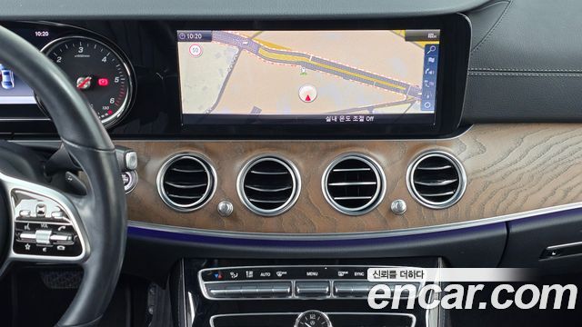 Mercedes-Benz E-Class (W213) E220d 4MATIC Exclusive 2019 — фото 12