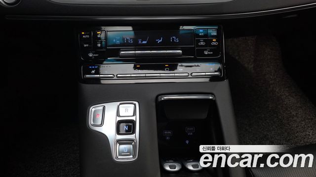 Hyundai Grandeur (IG) 3.3 Exclusice 2022 — фото 9
