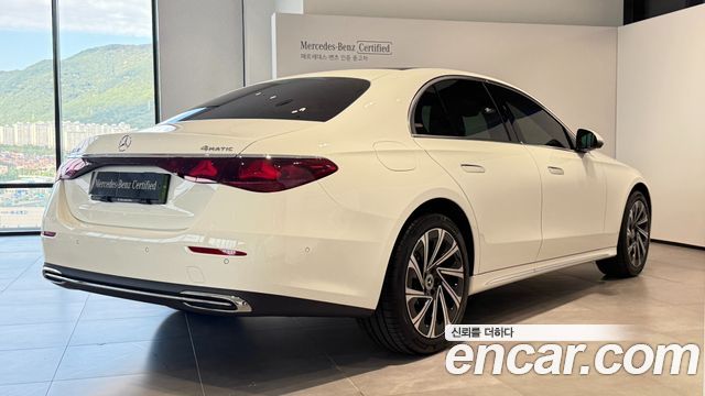 Mercedes-Benz E-Class (W214) E300 4MATIC Exclusive 2026 — фото 4