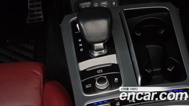Kia Stinger 3.3 Turbo AWD GT 2018 — фото 9