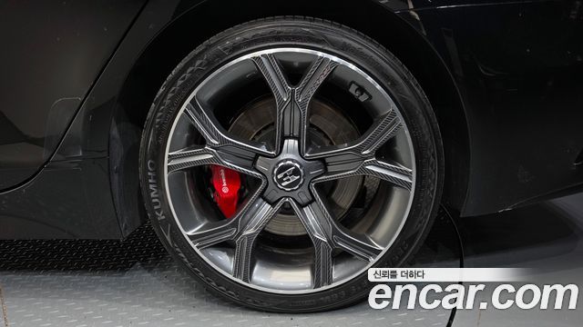 Kia Stinger 3.3 Turbo AWD GT 2018 — фото 27
