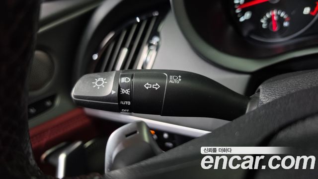 Kia Stinger 3.3 Turbo AWD GT 2018 — фото 42