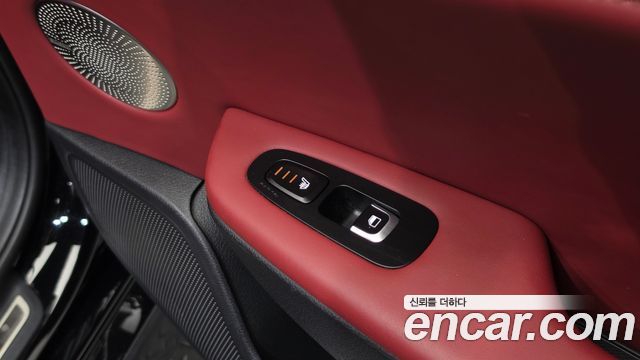 Kia Stinger 3.3 Turbo AWD GT 2018 — фото 44