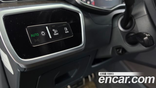 Audi A7 (4K) 55 TFSI Quattro Premium 2020 — фото 27