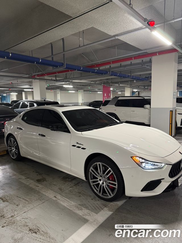 Maserati Ghibli 3.0S Q4 GranSport 3rd