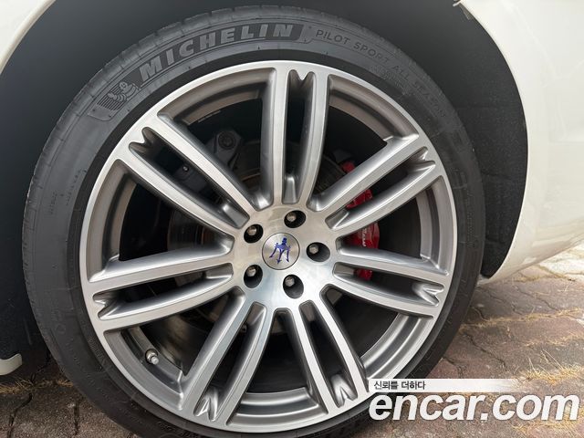 Maserati Ghibli 3.0S Q4 GranSport 3rd 2019 — фото 7
