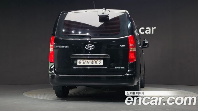 Hyundai Grand Starex 3-Seater VAN Smart 2017 — фото 4
