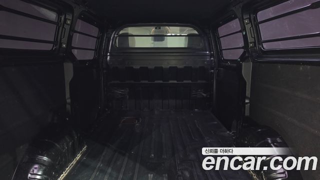 Hyundai Grand Starex 3-Seater VAN Smart 2017 — фото 18