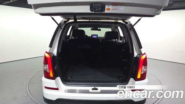 KG Mobility (SsangYong) Rexton W 2.2 4WD RX7 Luxury 2016 — фото 20