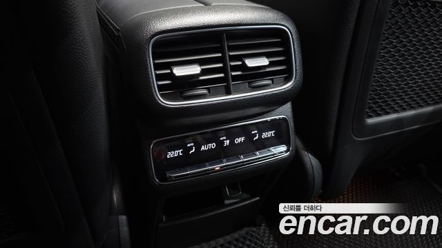 Mercedes-Benz GLE-Class (W167) GLE400d 4MATIC Coupe 2023 — фото 31