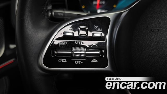 Mercedes-Benz GLE-Class (W167) GLE400d 4MATIC Coupe 2023 — фото 38