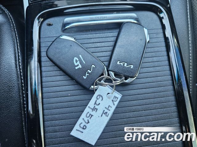 Kia Niro Plus Light (Taxi Trim) 2024 — фото 15