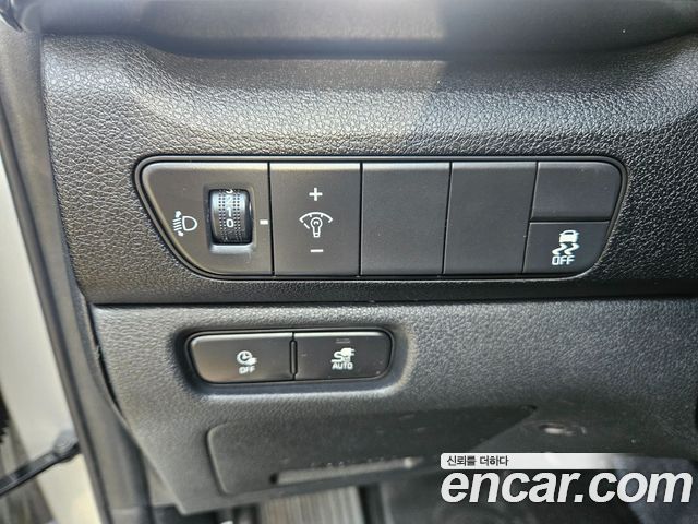 Kia Niro Plus Light (Taxi Trim) 2024 — фото 16