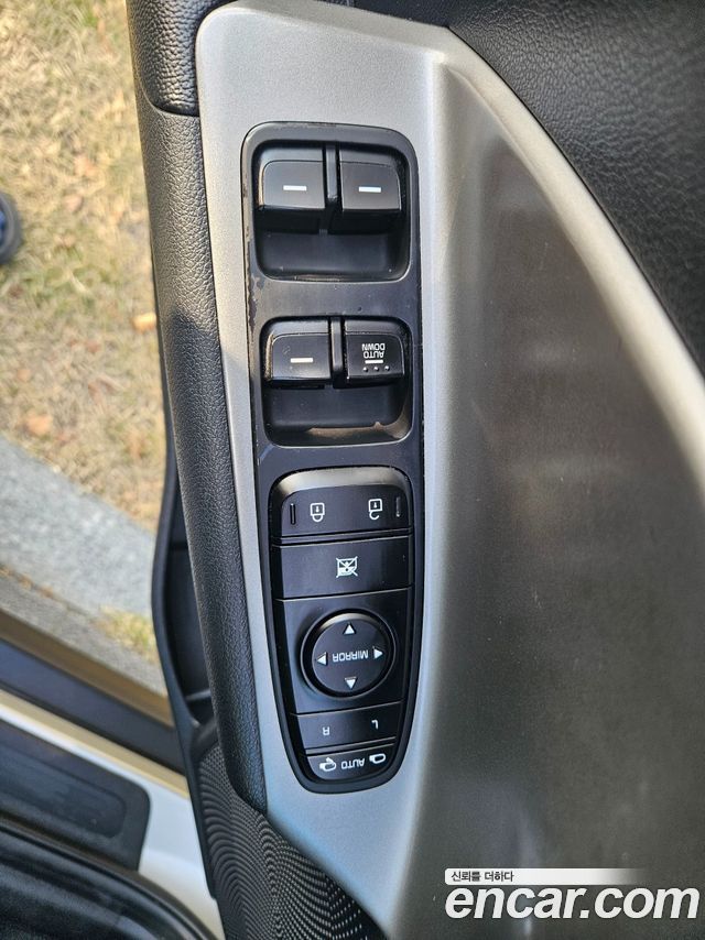 Kia Niro Plus Light (Taxi Trim) 2024 — фото 17