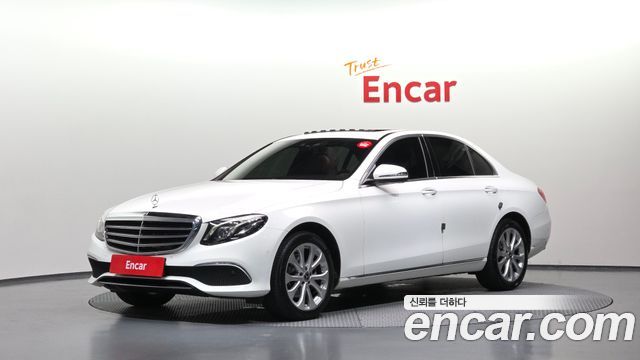 Mercedes-Benz E-Class (W213) E220d Exclusive