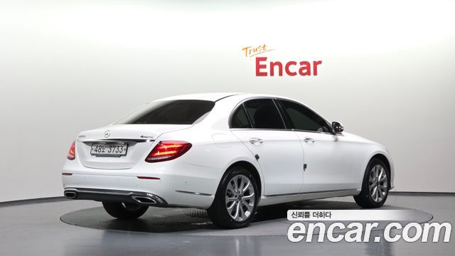 Mercedes-Benz E-Class (W213) E220d Exclusive 2018 — фото 2