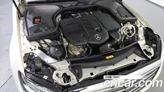 Mercedes-Benz E-Class (W213) E220d Exclusive 2018 — фото 6