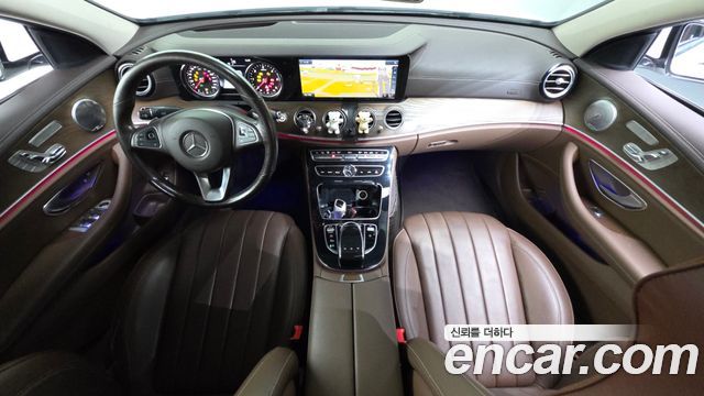 Mercedes-Benz E-Class (W213) E220d Exclusive 2018 — фото 7