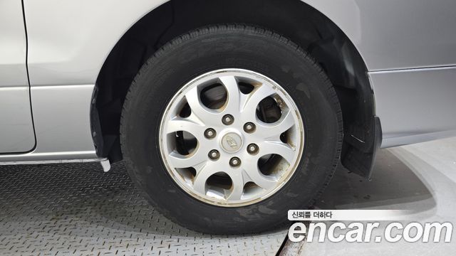 Hyundai Grand Starex 12-Seater Wagon CVX Deluxe 2015 — фото 21