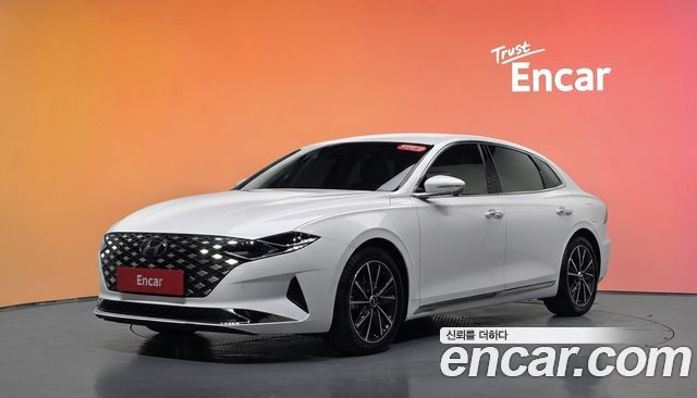 Hyundai Grandeur (IG) 2.5 Le Blanc