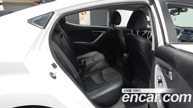 Hyundai Avante (MD) M16 GDI Premier 2012 — фото 12