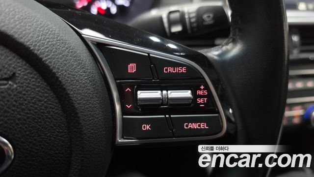 Kia K5 (II) 2.0 Prestige 2019 — фото 16