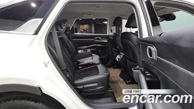 Kia Sorento (IV) Gasoline 2.5T 4WD Signature 2023 — фото 12