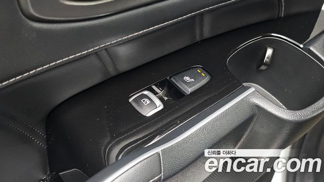 Kia Sorento (IV) Gasoline 2.5T 4WD Signature 2023 — фото 32