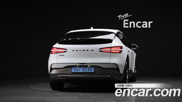 Genesis GV60 Standard AWD 2022 — фото 4