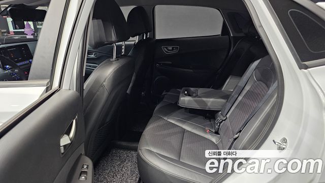 Hyundai Kona Electric Premium 2020 — фото 12