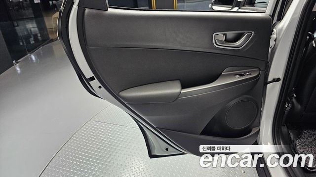Hyundai Kona Electric Premium 2020 — фото 25