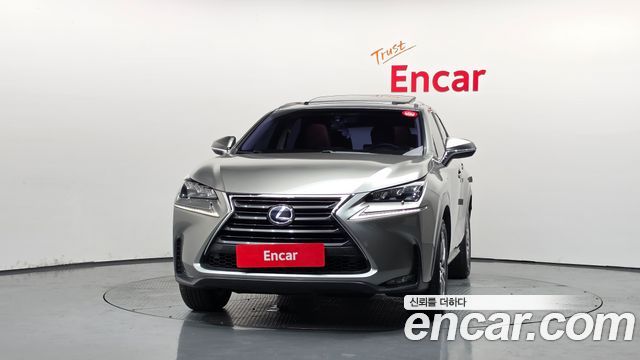 Lexus NX300h Supreme 2017 — фото 3