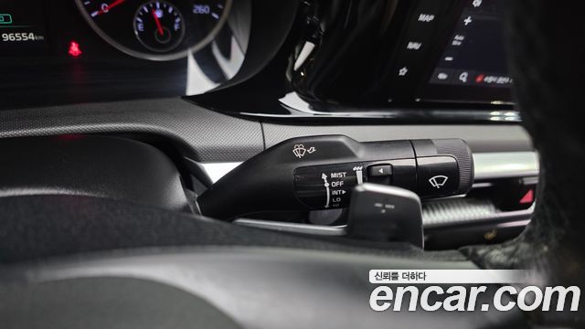Kia K5 Hybrid (III) Trendy 2023 — фото 18