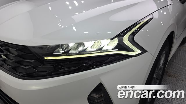 Kia K5 Hybrid (III) Trendy 2023 — фото 22