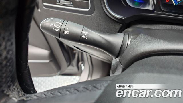 Renault Korea QM6 Diesel 2WD RE Signature 2017 — фото 19