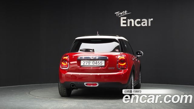 MINI Cooper 5Door HIGH 3rd 2016 — фото 4