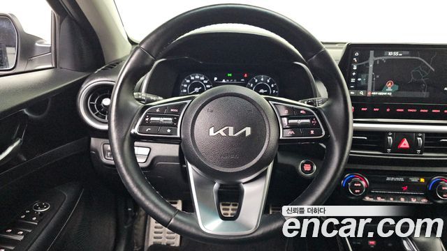 Kia K3 (II) 1.6 Prestige 2024 — фото 16