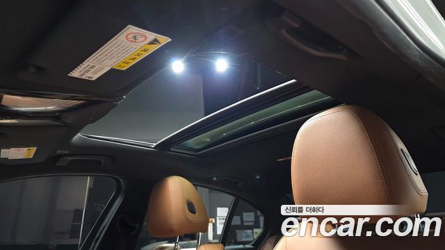 BMW 3 Series (G20) 330i xDrive M Sport 2019 — фото 17