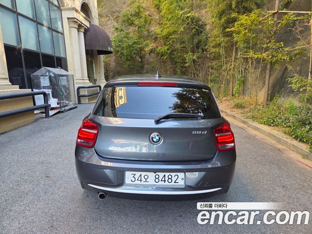 BMW 1 Series (F20) 118d Urban Pack1 5Dr 2014 — фото 5