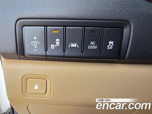 Kia Carnival 7-Seater Limousine President 2019 — фото 10