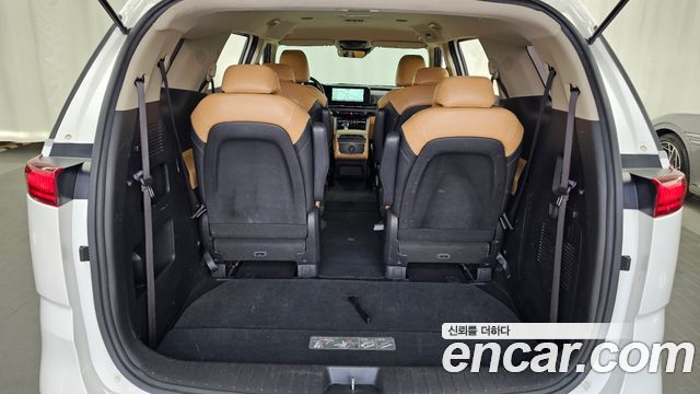 Kia Carnival (IV) Gasoline 9-Seater Prestige 2023 — фото 22