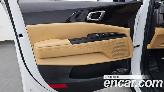 Kia Carnival (IV) Gasoline 9-Seater Prestige 2023 — фото 30