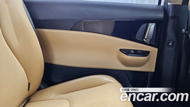 Kia Carnival (IV) Gasoline 9-Seater Prestige 2023 — фото 31